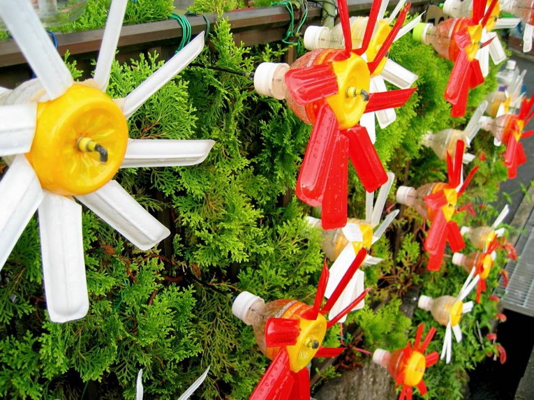 Сова мудрая, садовая: делаем из пластиковых бутылок и других подручных средств - Дачная помощь