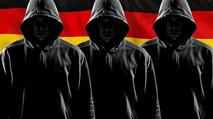 "Отрезать ножницами язык": Следы террористов привели Лукашенко в Берлин