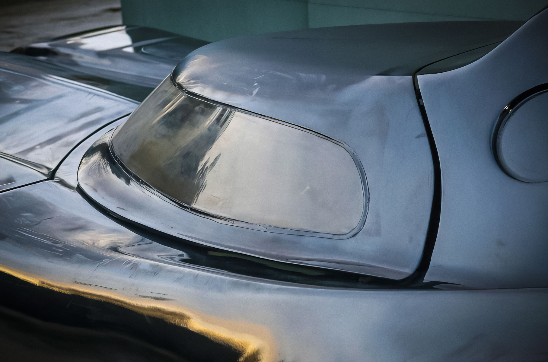 На продажу выставили «Бэтмобиль», на котором можно ездить по дорогам общего пользования Новости