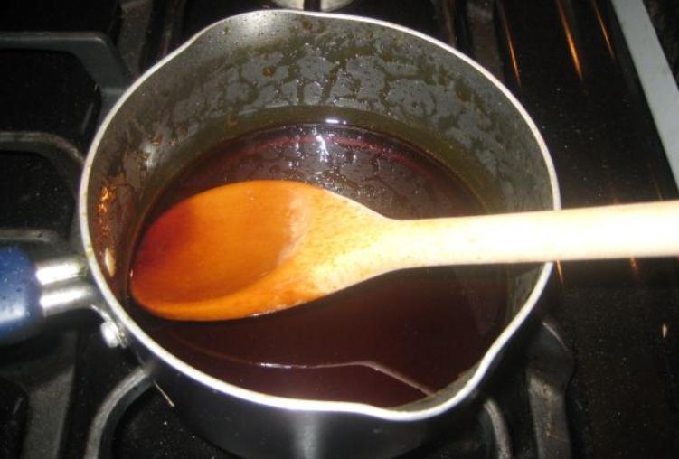 Растопила сахар и получила отменное лекарство! Целебная настойка с жжёнкой от 10 болезней, лечебные леденцы и лечение тяжелого кашля и бронхита