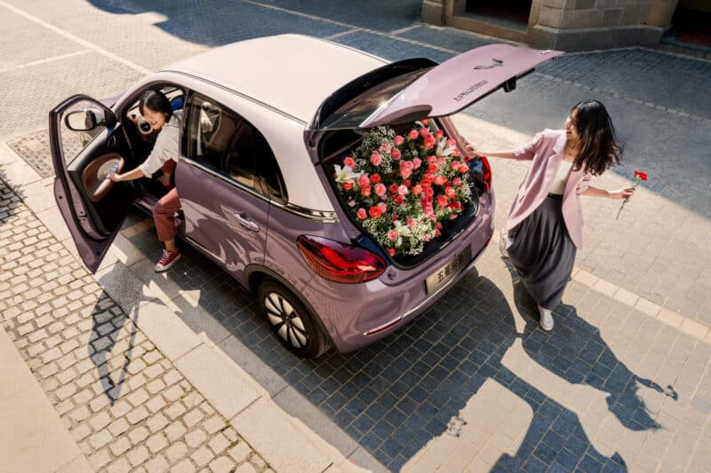 Wuling Bingo запускается в Китае по цене 8700 долларов, чтобы конкурировать с BYD Seagull