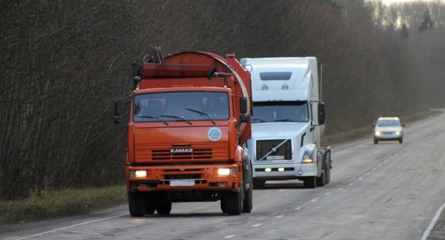 Большегрузам тут не место! Власти Перми вслед за московскими выгоняют грузовики за пределы города