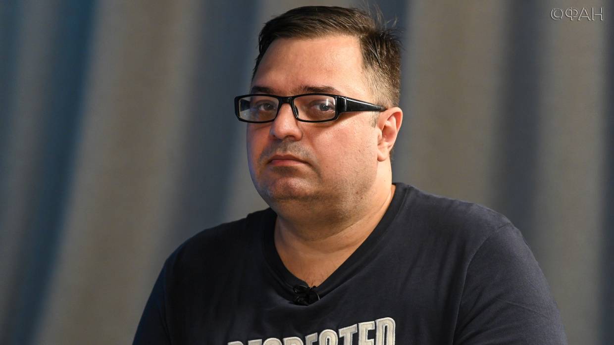 Блогер Манукян: Украина наконец избавится от марионеточного и неонацистского режима Весь мир