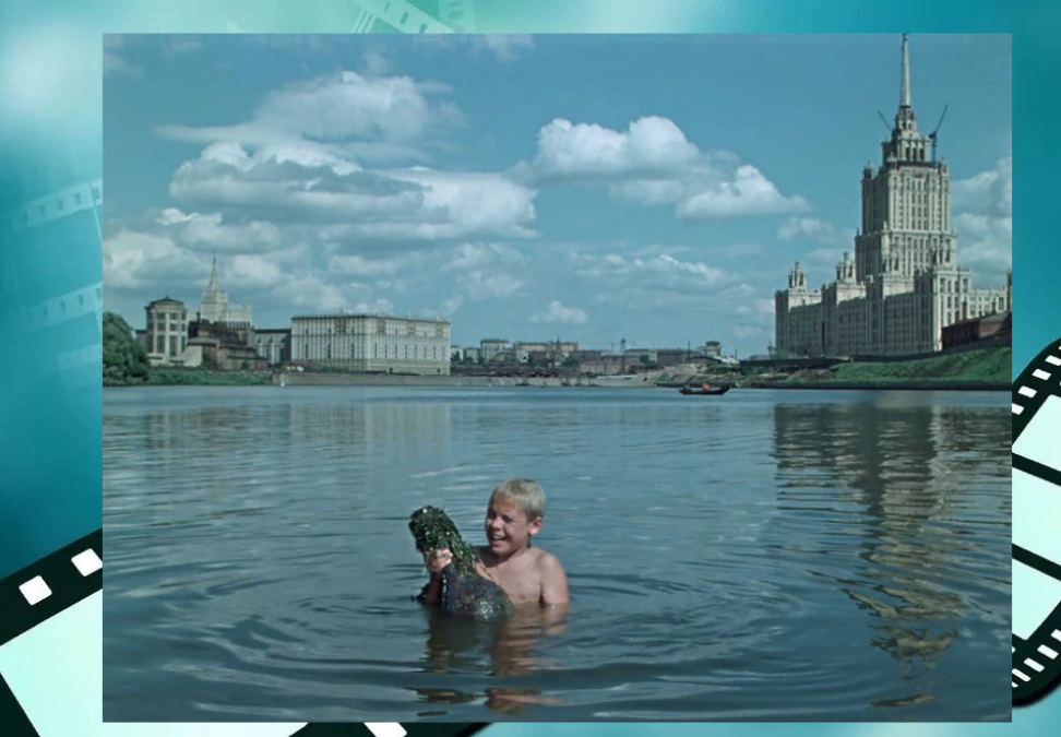 Кадр из фильма «Старик Хоттабыч». Москва 1956 год.