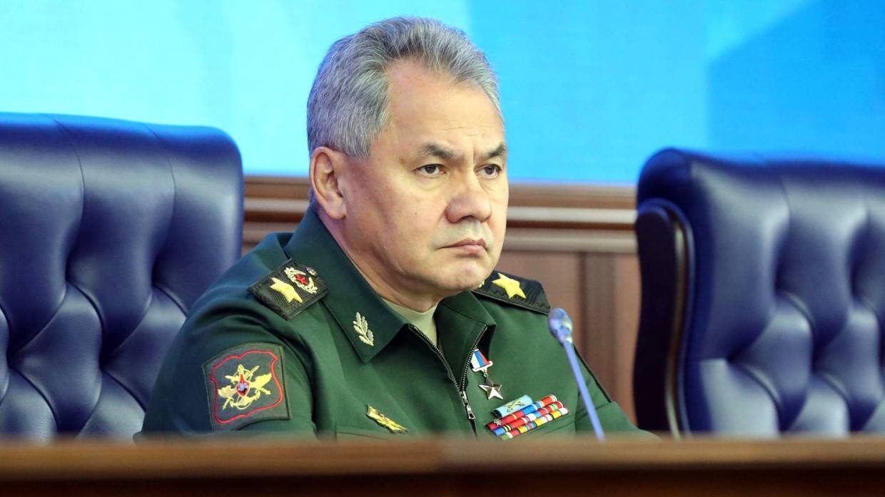 Шойгу направил в Тульскую область более 100 военных врачей для помощи больным COVID-19