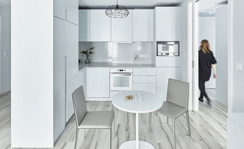 Воздушная и светлая квартира с креативной планировкой зигзагом