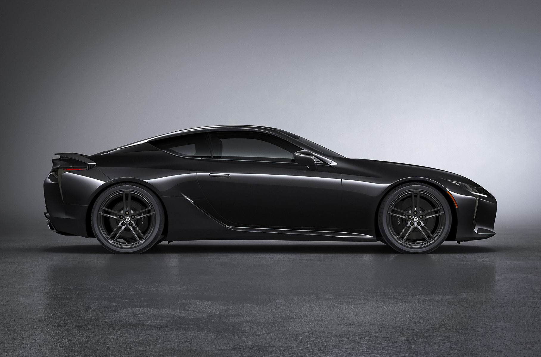 Lexus представил очень чёрный LC 500 Lexus представил очень чёрный LC 500 Новости