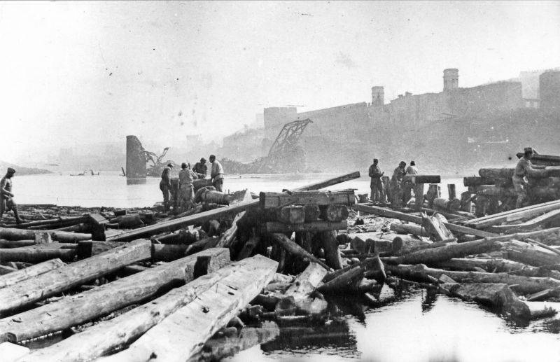 Операция «Суворов». Как Красная Армия освободила Смоленск Операция «Суворов». Как Красная Армия освободила Смоленск история