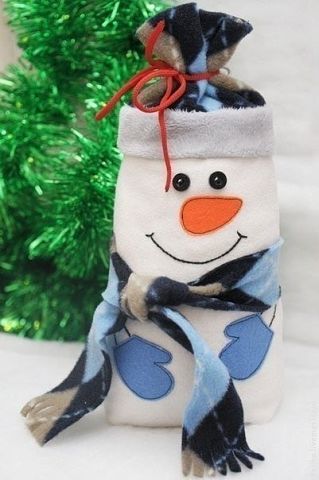 Забавные снеговики из носочков поделки к новому году, креатив
