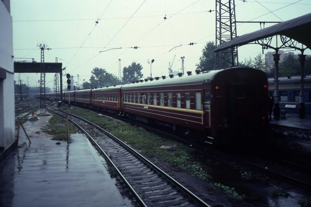 1982 год. Поезд Москва-Владивосток отправился.