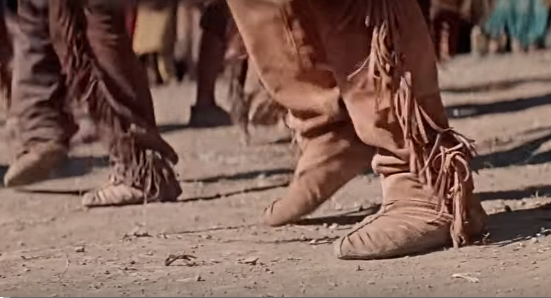 Индейская одежда из Гленбоу Индейская одежда из Гленбоу история