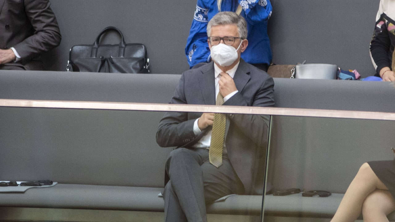 Политсоветник Маркелов: Посла Украины Мельника могут выслать из Германии уже осенью