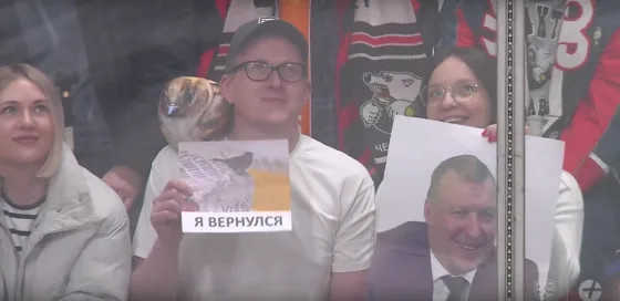 Однажды в финале КХЛ на перекладине сидел воробей. Команды забивали только в эти ворота
