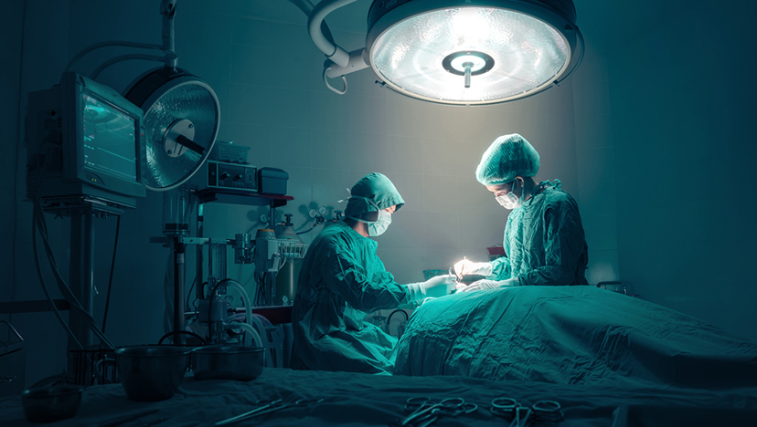 Российские хирурги достали из щеки пациентки 12-сантиметрового паразита