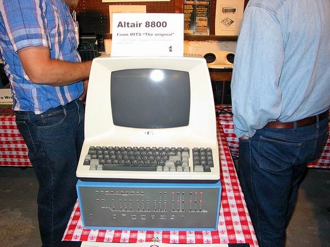 Фото altair 8800