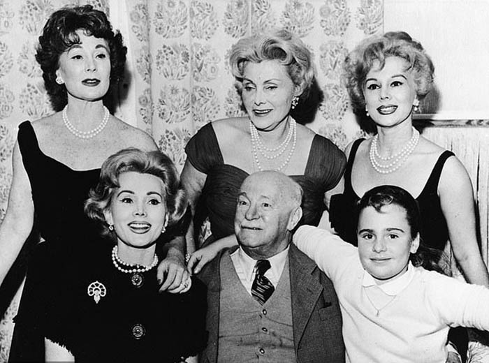 «Кардашьяны» прошлого века: 19 мужей  на троих сестер Габор заморские звезды,красота,развлечение,шоу,шоубиz,шоубиз