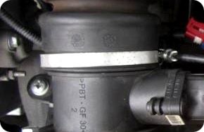 Замена клапана продувки адсорбера Lada Kalina