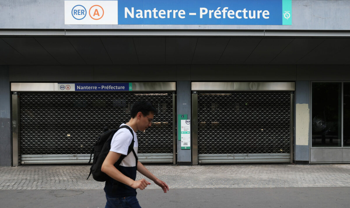 В Париже спецслужбы предотвратили теракт в метро