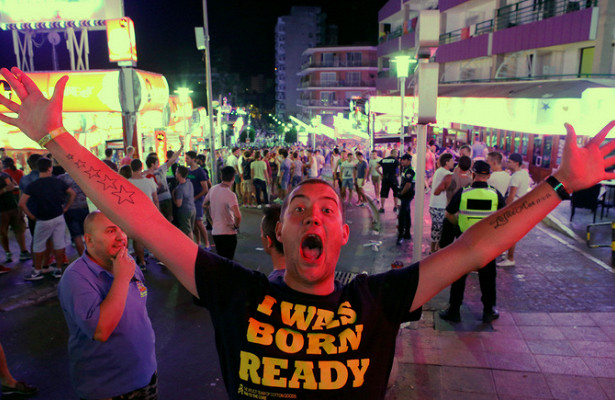 Русские и британские туристы больше всего раздражают отдыхающих немцев