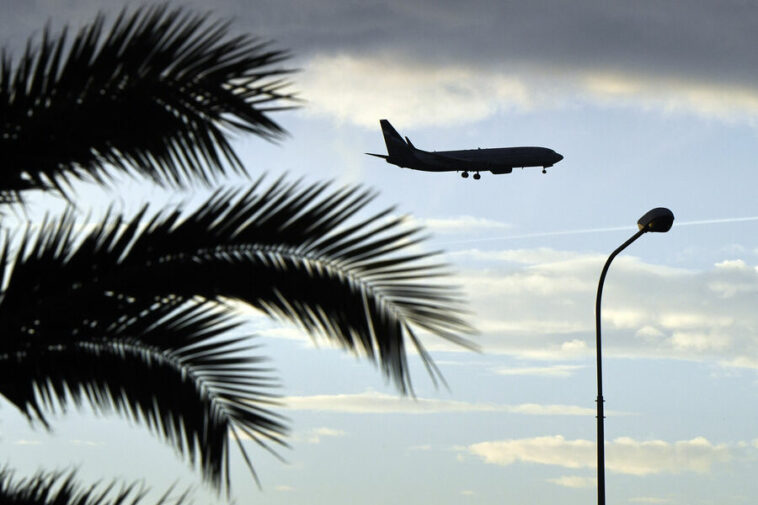 Авиакомпании смогут сократить время полетов в Сочи и Турцию