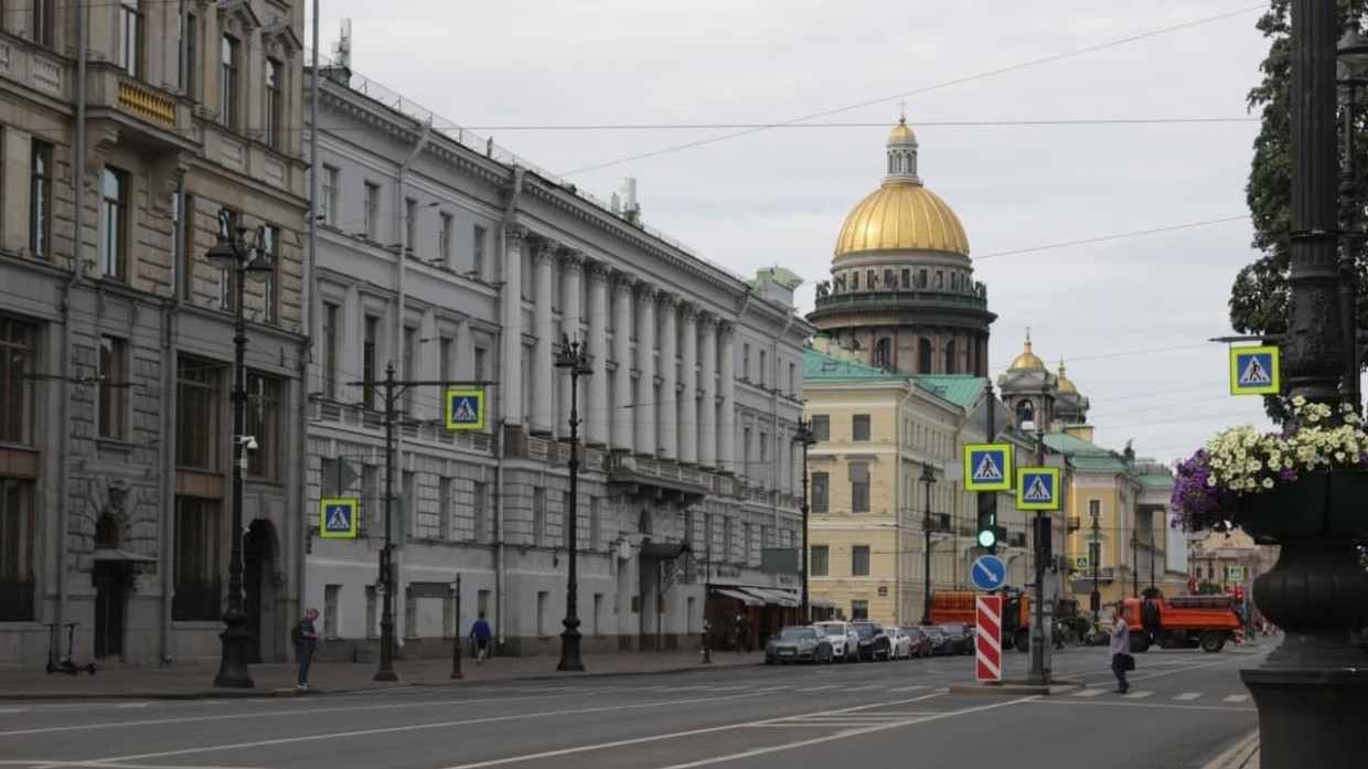 Петербуржцев 31 июля ожидают дожди и грозы