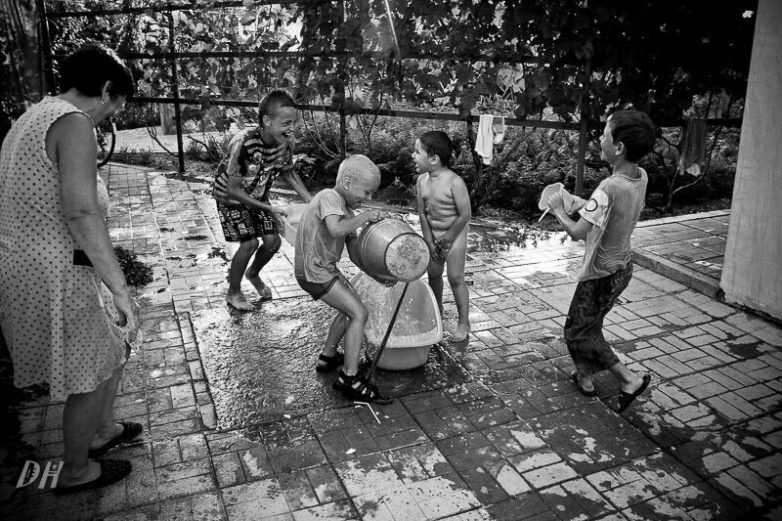 Детство без гаджетов: дворовые игры советских детей Детство без гаджетов: дворовые игры советских детей