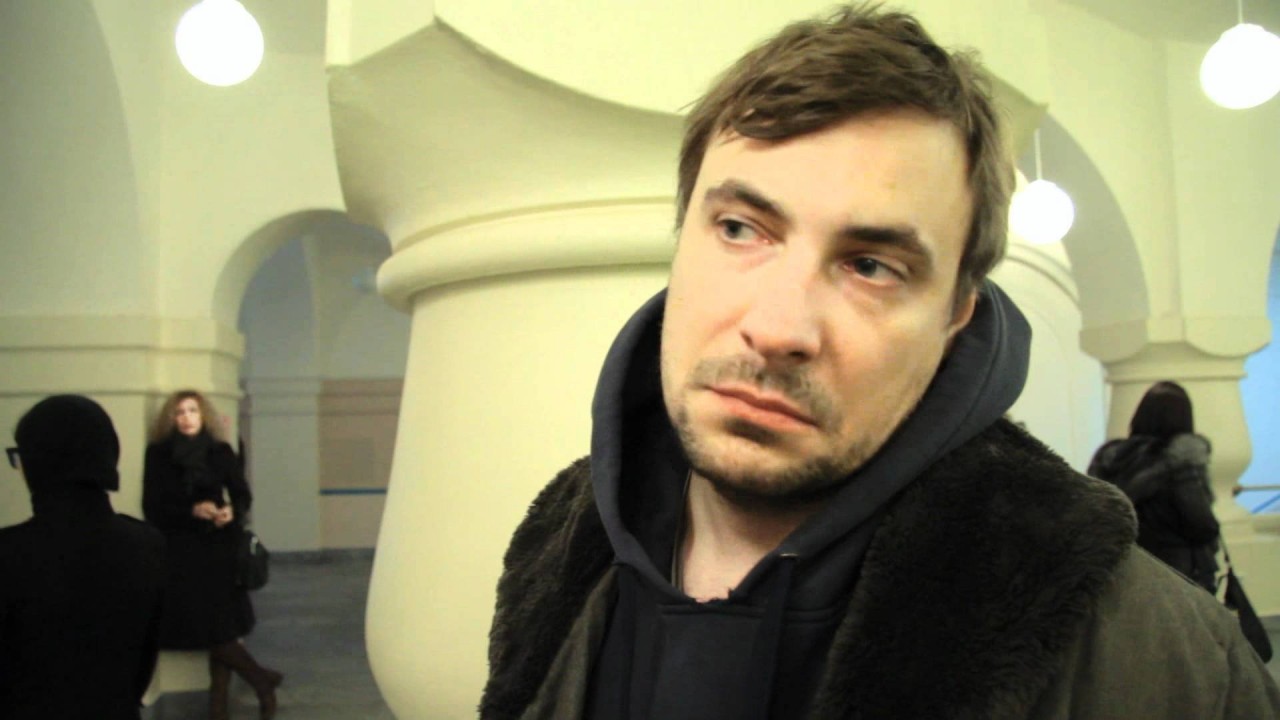 Новый муж вдовы Александра Барыкина избивает ее новое фото Новый муж вдовы Александра Барыкина избивает ее новое фото