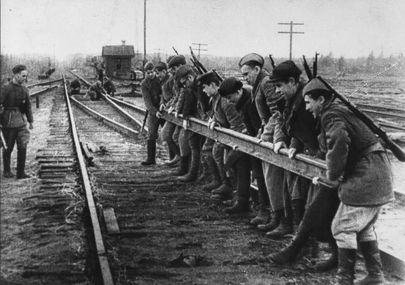 «Куйбышевская пробка»: первый транспортный кризис в СССР в ходе Великой Отечественной войны история