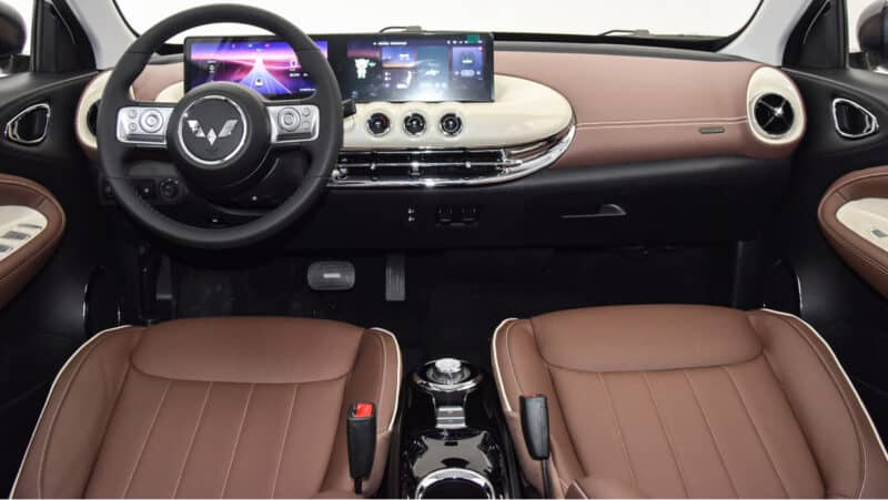 Wuling Bingo запущен в Китае по цене 8700 долларов, чтобы конкурировать с BYD Seagull