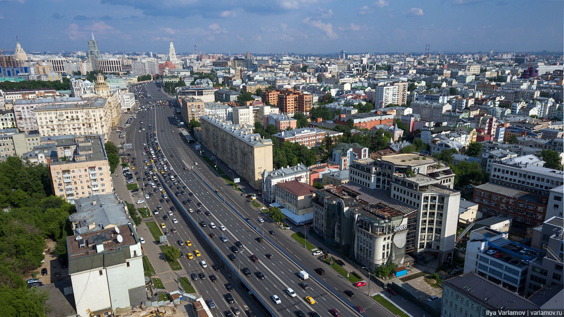 Полет над Москвой