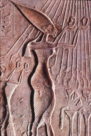 Фараон Аменхотеп IV (позднее Эхнатон)