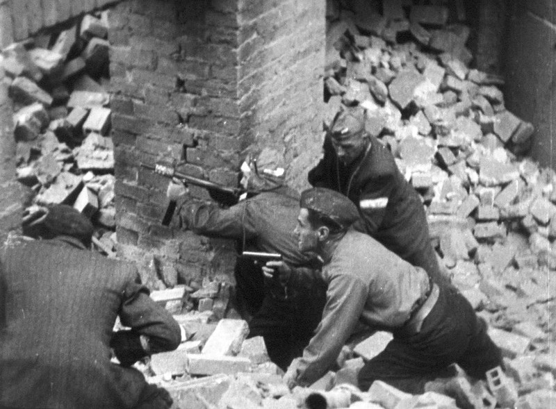 Warsaw-Uprising-Photos-90.jpg