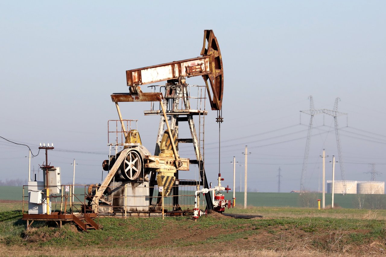 Новак: Россия не планирует увеличивать добычу нефти