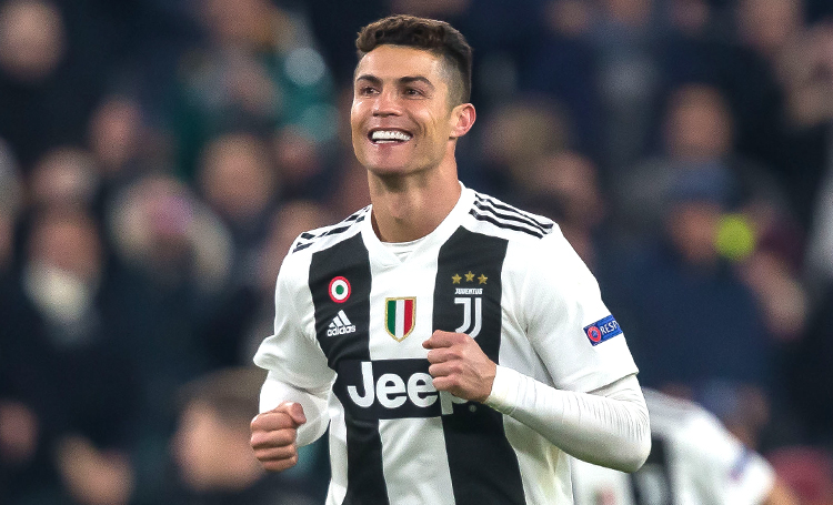 Дороже золота: Криштиану Роналду за 90 минут заработал для "Ювентуса" 214 миллионов евро