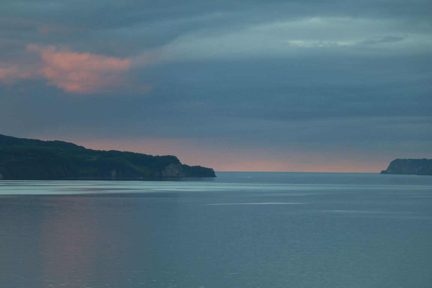 Камчатка. Часть 1-я. Вдоль камчатского берега - великолепие пейзажей и удивительный животный мир прибрежных вод.