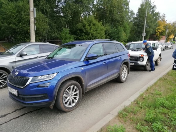 Вроде обычные дтп, но... автомобили,ДТП,невероятное на дорогах