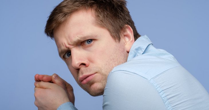 Не люблю покупать б/у вещи, особенно гаджеты - кто знает что с ними раньше делали и сколько они проживут ещё