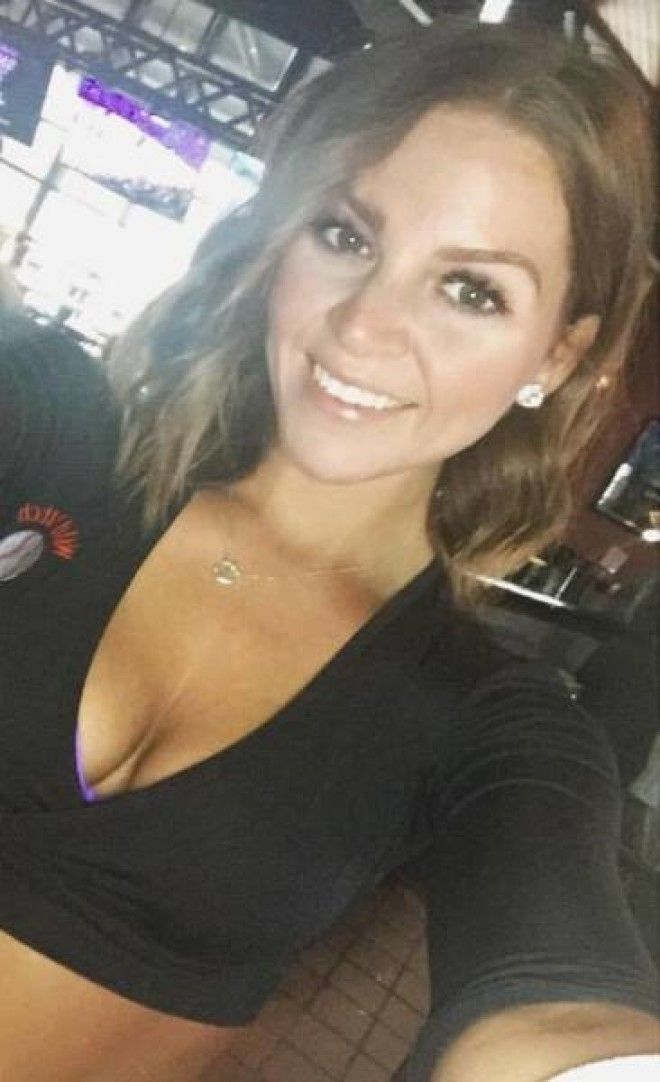 Beauties waitresses from sport bars Beauties waitresses from sport bars