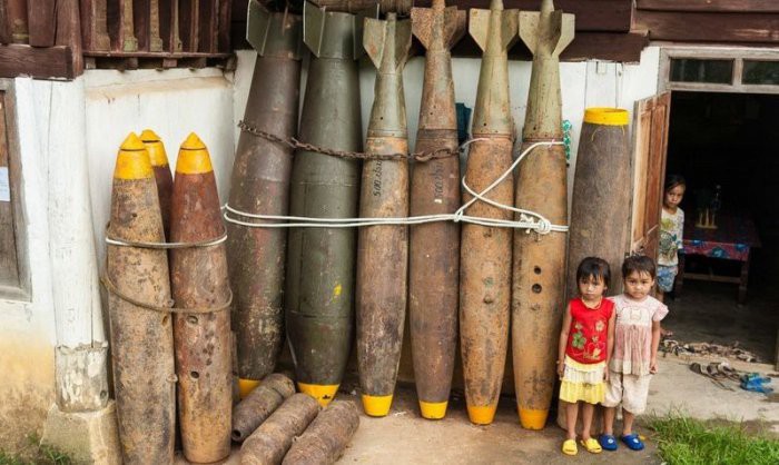  Лаосские неразорвавшиеся бомбы в быту жителей Лаоса история, факты, фото