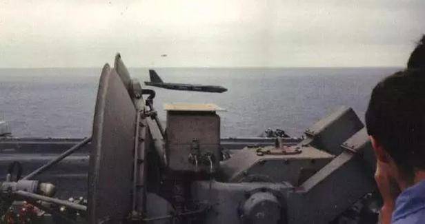 Бомбардировщики и ответный ядерный удар Бомбардировщики и ответный ядерный удар ввс