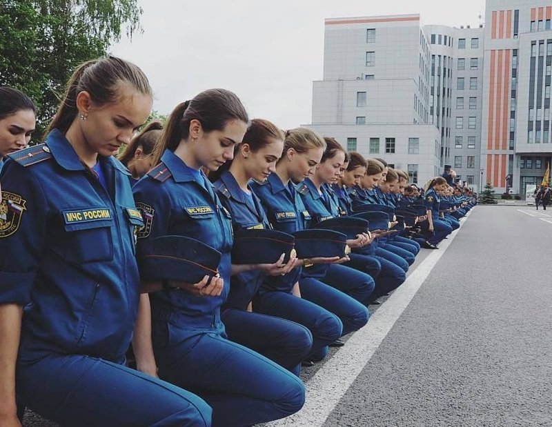 Девушки МЧС России - самые красивые спасатели в мире! армия, девушки, закон, красота, мчс, полиция, правопорядок, форма