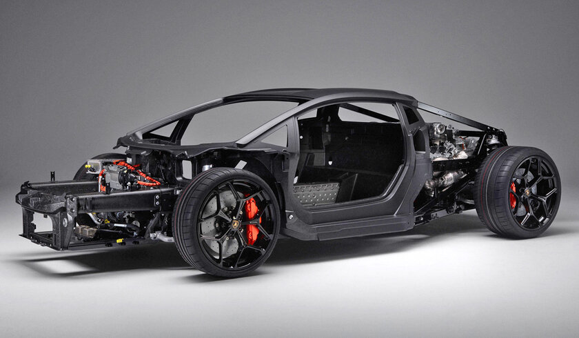 Lamborghini представила свой первый гиперкар: с гибридным мотором и стильным кузовом