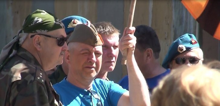 ФОТО: Подозреваемый в шпионаже против России эстоноземелец праздновал День Победы в Кохтла-Ярве