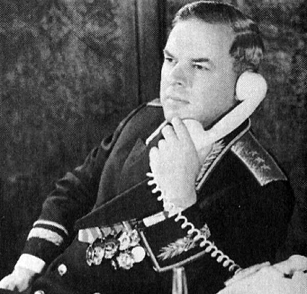 Стремительный взлёт и «почётная ссылка» Владимира Семичастного история