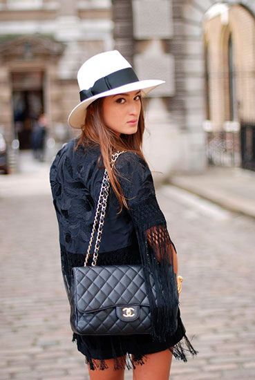 chanel-2.55-street-style Chanel 2.55