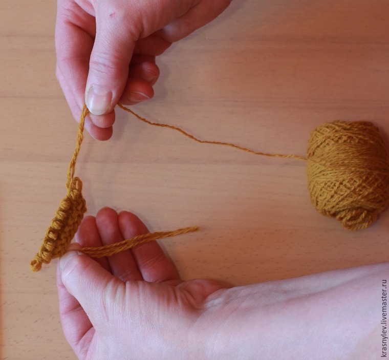 Хитрости вязания. Вязание сложением в две нити. Тройная нить. Вязание тройной нитью спицы. Нитки тройного сложения.