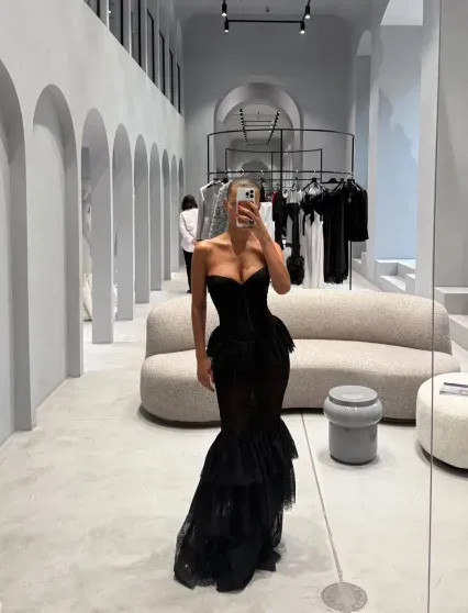 Круизы, бикини и выставки: где и как отдыхают Ксения Собчак, Кристина Романова с детьми, Виктория Лопырёва, Екатерина Климова и жена миллионера Инесса Шевчук Мухина, Ирина, дочерьюЕкатерина, Елена, Самойлова, Шевчук, Климова, Бондаренко, дочерьми, гуляет, Доронина, Инессы, Ксения, ШевчукФото, Кристина, Романова, ШевчукИнесса, Оксана, Расковалова, РомановаКристина