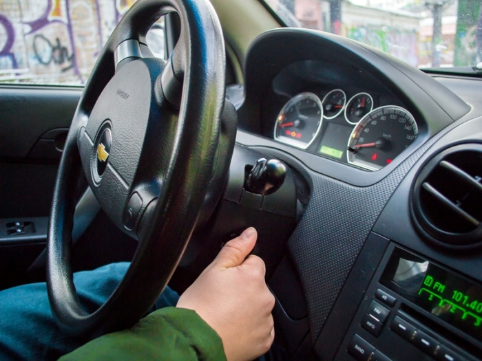 Минусы долгого простаивания автомобиля в гараже Марки и модели,полезные советы