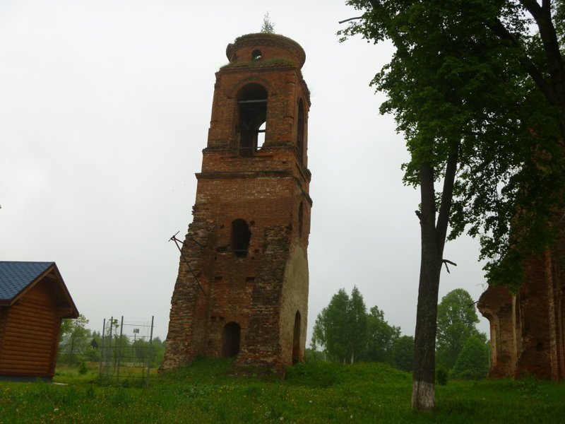 Остатки церкви памятники архитектуры, путешествия, храм