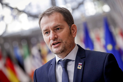 Премьер Словакии предложил главе Минфина поменяться должностями